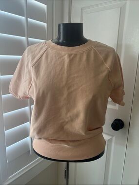 NWOT GAP Peach Short Sleeve Pullover Top